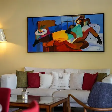 Villa Glamour House By Stay-Ici, Algarve Holiday Rental *