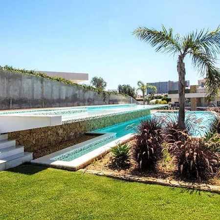 Glamour House By Stay-Ici, Algarve Holiday Rental * Albufeira